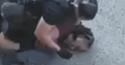 Copertina di Morte di Fakir – Spray spruzzato in faccia, manette e uso delle fascette: i punti al vaglio della Procura