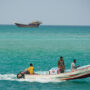 Copertina di Bab el-Mandeb, cosa sta succedendo nello stretto sul Mar Rosso e quali sono i rischi del blocco minacciato dagli Houthi