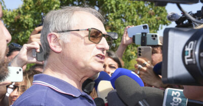 Copertina di “Non li usava per le spese legali, voleva sottrarli ai creditori”: ecco perché è stato sequestrato il conto di Roggero con 50mila euro della raccolta fondi