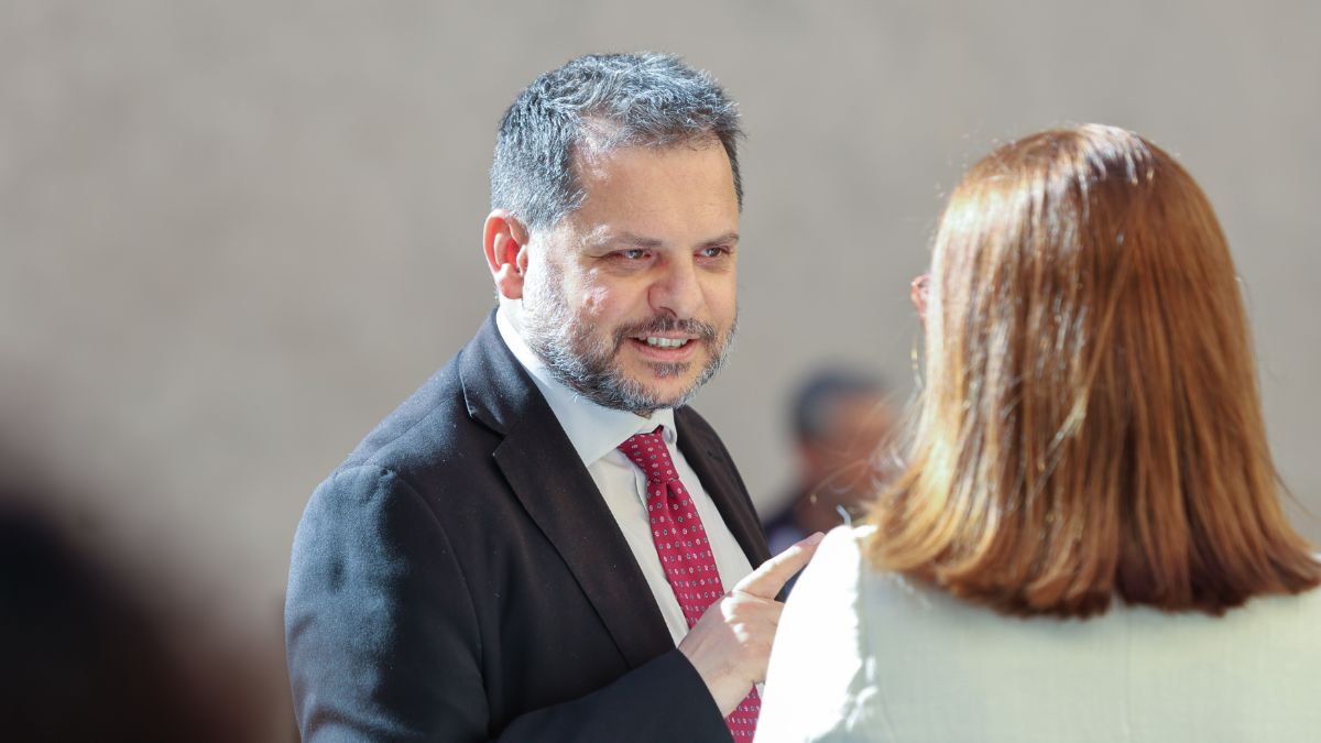 merlino il fedelissimo di fazzolari trova una poltrona dopo giuli andr224 al ministero di abodi da Ilfattoquotidiano.it merlino il fedelissimo di fazzolari trova una poltrona dopo giuli andr224 al ministero di abodi