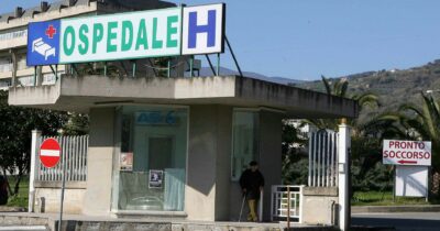 Copertina di Morto bimbo di 18 mesi. Ipotesi batterio in asilo