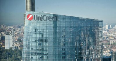 Copertina di Unicredit, semestre record: 6,3 mld di utile