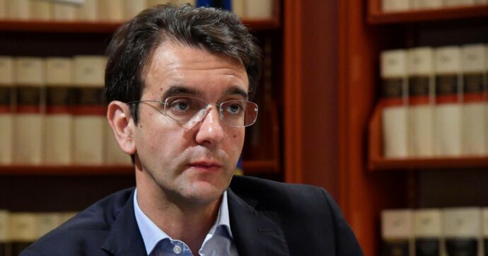 Alfredo D’Attorre: “Elly sa che non si vince da moderati Safe? Ora non chiederei altri prestiti”