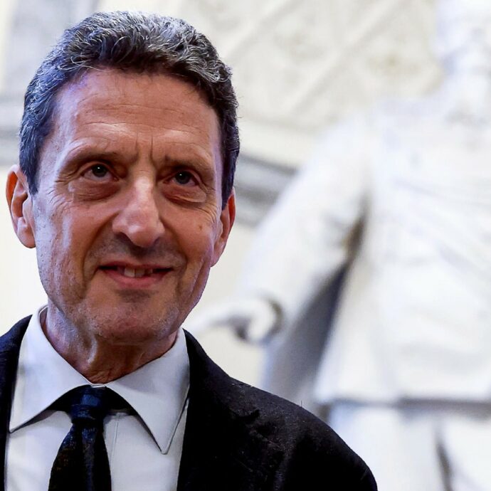 Buttafuoco contro l’Ue: “A noi toglie 2 milioni e a Putin versa miliardi”
