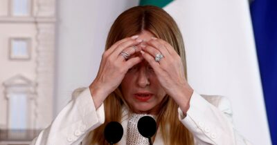 Copertina di Delmastro, i meloniani in fuga: zitti prima di blindarlo ancora