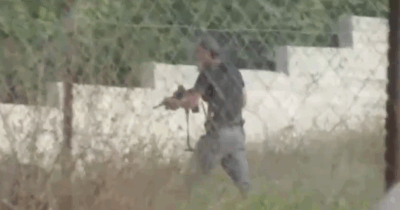 Copertina di Le armi puntate sui palestinesi, il parapiglia con i coloni, i colpi: i video della sparatoria in Cisgiordania dove sono state uccise 6 persone