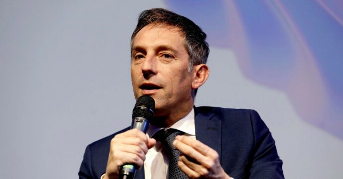 Assistente gelosa del forzista Sala via dalla Regione “Ma è legittimo”