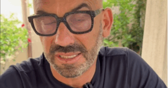 Copertina di Malore per Matteo Bassetti: “Ho avuto una crisi ipotensiva, non riuscivo a fare niente”. I consigli del medico per riconoscerla e prevenirla