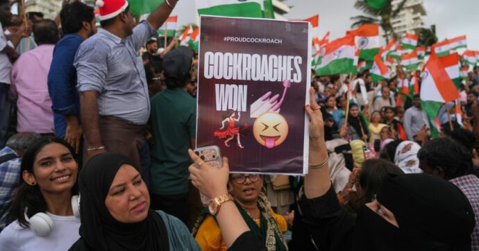 “Il movimento degli scarafaggi in India non è finito. Gen Z straordinaria e senza paura: per la prima volta slogan contro Modi”