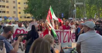 Copertina di “Giustizia per Fakir, lotteremo finché non verrà fatta piena luce”: il corteo al Pilastro a Bologna a una settimana dalla morte