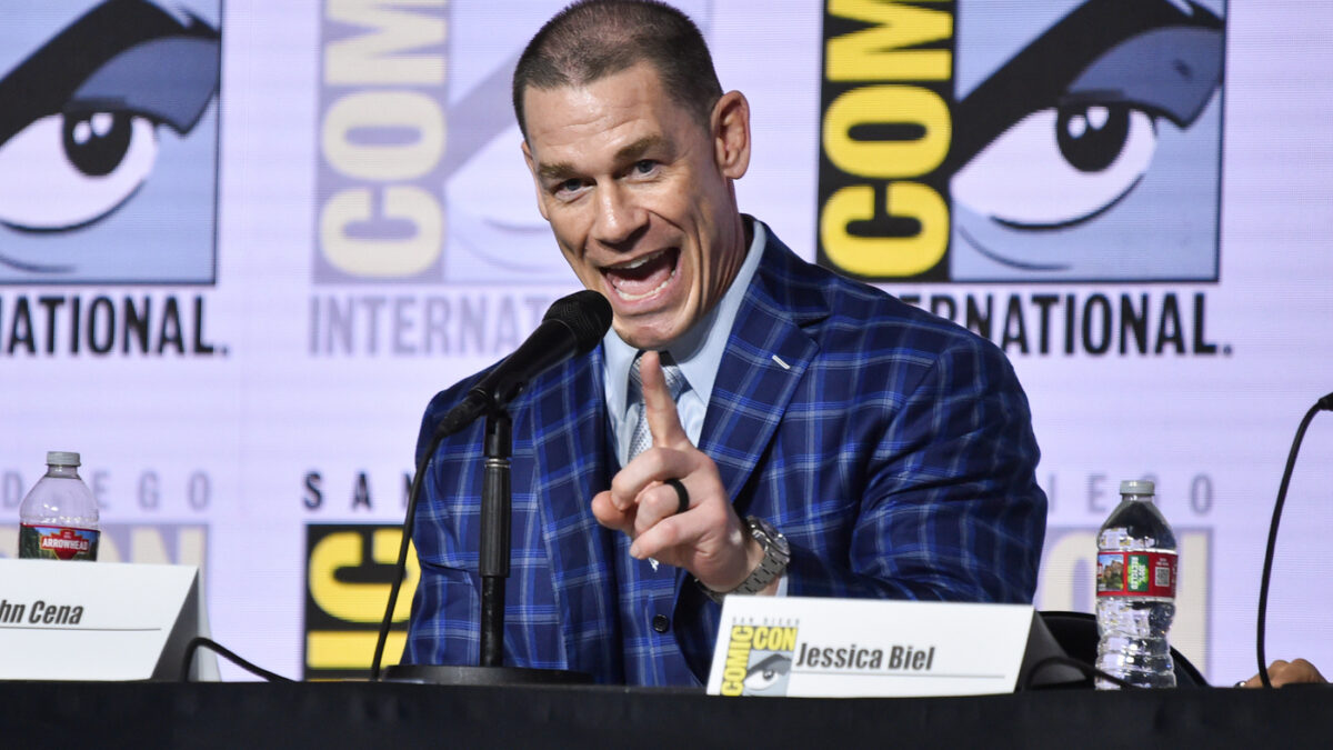 “Ho subito oltre 20 ore di intervento per il trapianto di capelli. Mi ha cambiato la vita”: parla John Cena