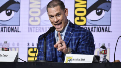 Copertina di “Ho subito oltre 20 ore di intervento per il trapianto di capelli. Mi ha cambiato la vita”: parla John Cena