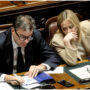 Copertina di Carburante alle stelle, il governo corre ai ripari: oggi l’intervento ponte in attesa delle accise mobili. Conte: “Serve bonus per le fasce deboli”
