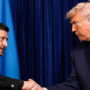 Copertina di Patriot, Zelensky: “Ho parlato con Trump di licenze per produrli”. In cambio offre i suoi droni (e raid sulle navi iraniane)