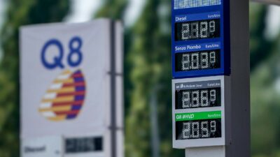 Copertina di Diesel resta a 2 euro, è record  per la verde