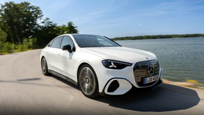Mercedes Classe C EQ, la prova de Il Fatto.it – La best seller diventa elettrica – FOTO