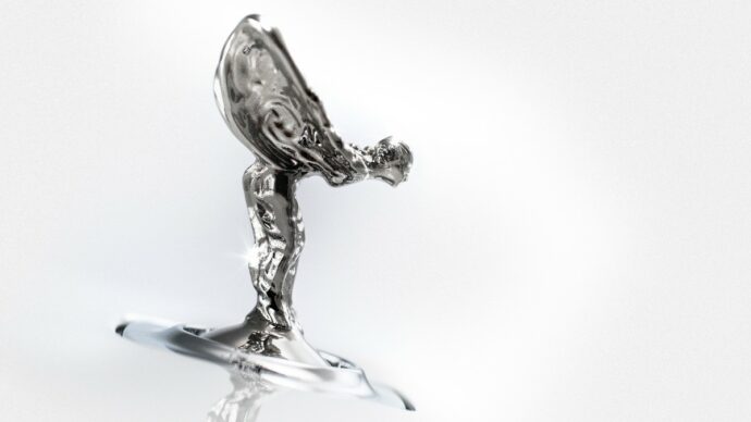 Rolls-Royce, dentro la fabbrica di Goodwood. Dove prendono forma i sogni
