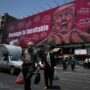 Copertina di L’Iran torna ad attaccare le basi Usa in Giordania, Washington: “Raid a sorpresa”. Reuters: “La Cina invia 400 lanciamissili a Teheran”