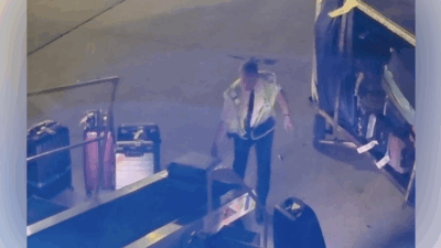 Copertina di Il “Capitano Paul” lascia la cabina di pilotaggio e scende in pista per aiutare l’addetto a caricare tutti i bagagli sull’aereo già in ritardo di due ore: il video del suo gesto è virale