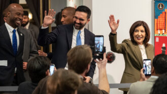 Copertina di Tassa sulle seconde case extralusso a New York, il sindaco Mamdani pubblica la lista dei proprietari. Ci sono anche Taylor Swift e Ivanka Trump