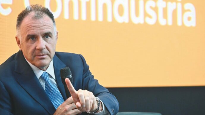 Schlein vede Orsini, Il Foglio benedice