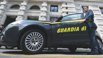 Copertina di Roma, la Finanza nella sede Consap (società del Mef)