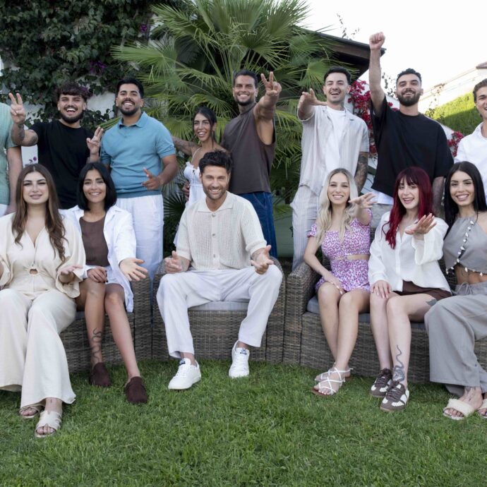 Temptation Island, il Finale con il 35.5% di share (picco al 49,62%) pari a 4.247.000 spettatori. Pier Silvio Berlusconi: “I miei complimenti a Maria De Filippi e a tutta la squadra”