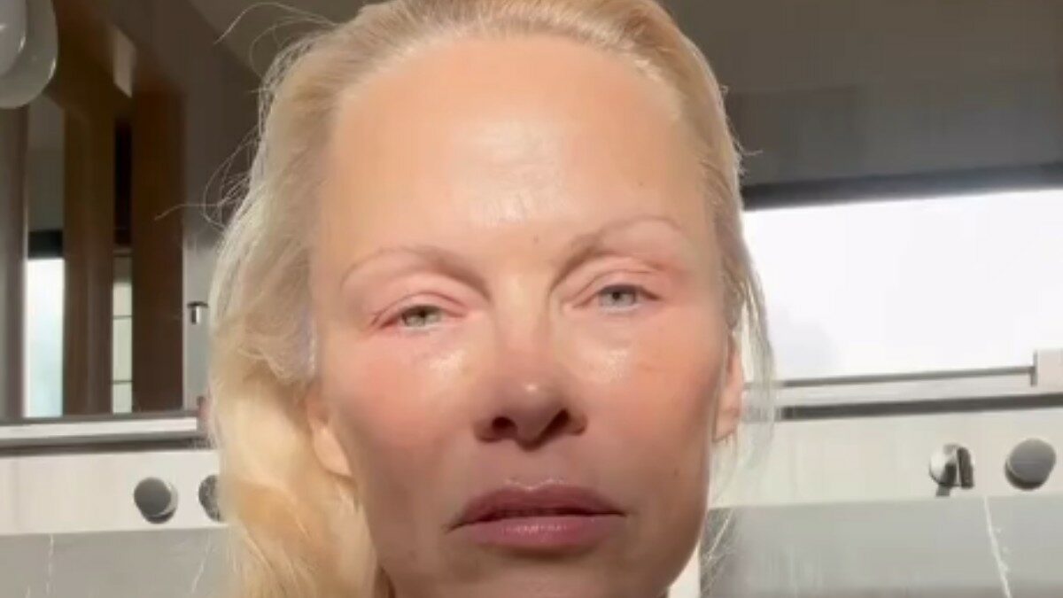 “Quella serie è stata una benedizione ma non ho alcuna intenzione di tornare a fare quel ruolo. E comunque, non mi hanno contattata”: così Pamela Anderson su Baywatch