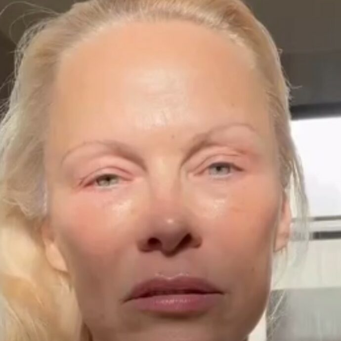 “Quella serie è stata una benedizione ma non ho alcuna intenzione di tornare a fare quel ruolo. E comunque, non mi hanno contattata”: così Pamela Anderson su Baywatch