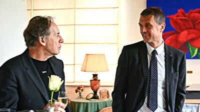 Copertina di Addio a Franco Baresi, la lettera di Maldini: “Mi hai protetto da bambino, guidato da ragazzo e ispirato da uomo”. Così le leggende del calcio salutano Kaiser Franz