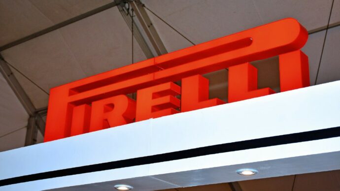 Il ceco Strnad entra in Pirelli  per venderci armi e munizioni