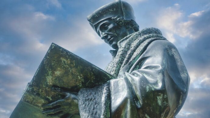1517, con il cappotto nella bella stagione (a sognare la pace)