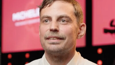 Copertina di “Si può essere i più grandi ristoranti del mondo senza diventare degli str***i, senza lavorare troppe ore, senza gridare ai cuochi.”: parla chef Nicolai Nørregaard