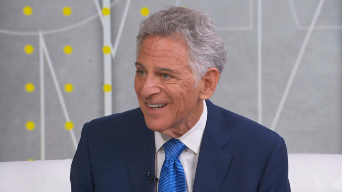 “L’ho osservato come un falco e mi sono detta, ok non sto impazzendo ha l’Alzheimer”: la confessione della moglie di Bill Ritter che ha “smascherato” la malattia