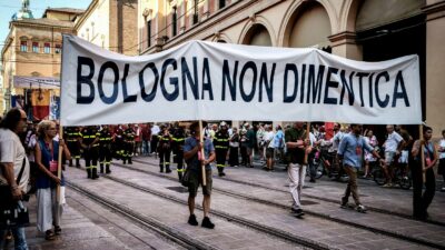 Copertina di La verità sulla strage: neofascisti condannati e il connubio P2-Msi