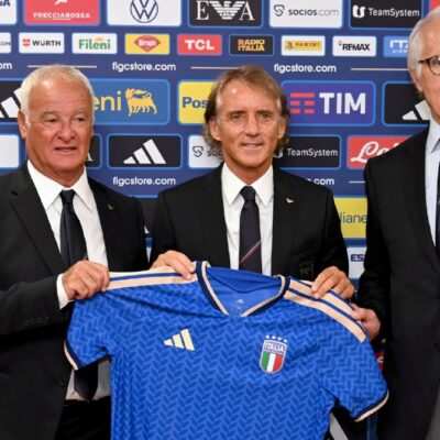 Copertina di Giorgetti sfida Malagò: Azzurri senza sponsor delle aziende di Stato