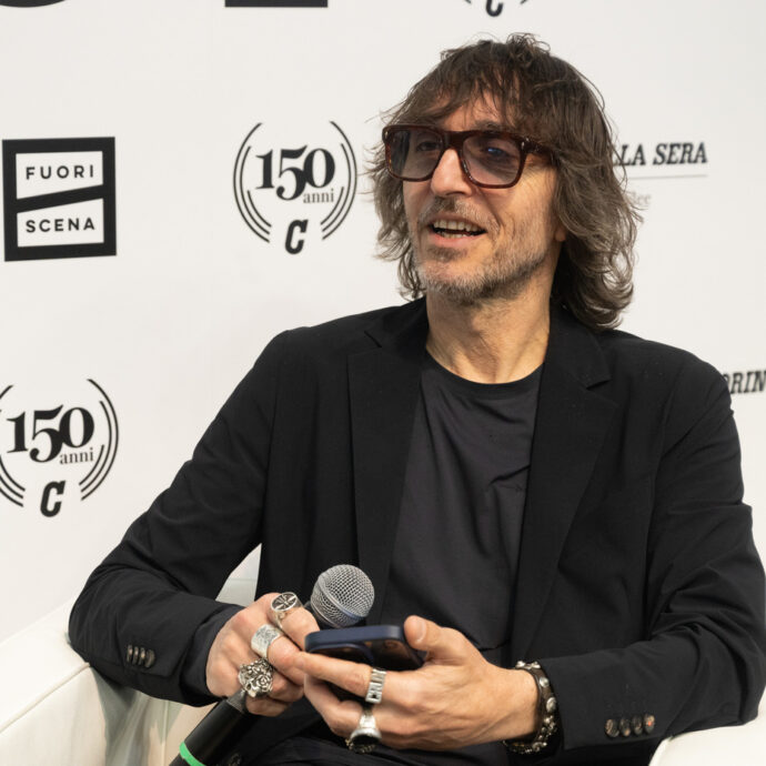 “Il cu*o ce lo puliamo tutti, discutere di carta igienica e bidet è qualcosa di trasversale. Non mi drogo, sono talmente esagitato che la cocaina scapperebbe”: parla Giuseppe Cruciani