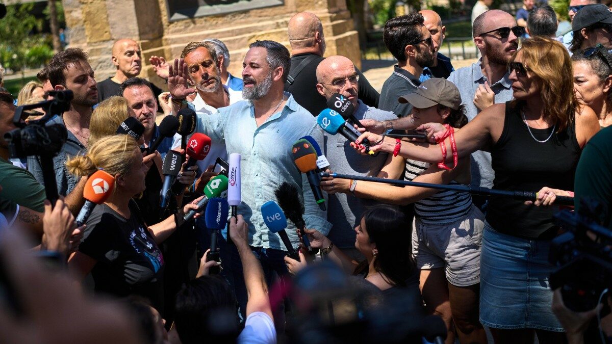 https://st.ilfattoquotidiano.it/wp-content/uploads/2026/08/03/abascal-a-ceuta-1200x675.jpg