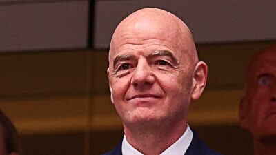 Copertina di La Fifa è sotto assedio: Galles e Inghilterra ritirano il sostegno a Infantino, la Uefa minaccia azioni legali. “Non distruggete il materiale del progetto”