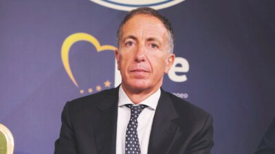 Copertina di Elezioni, Vannacci ora mette a rischio il legale dei due B.