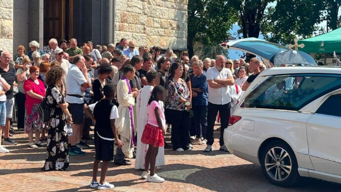 Latte crudo: la proposta Pd, col sì di “Lollo”, ferma da 2 anni