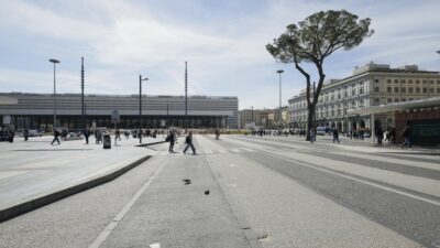 Copertina di Spero che Torino non imiti Roma nello scempio delle piazze senza alberi