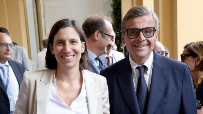 Elly vuole pure Azione, che però salva in Giunta l’ex sottosegretario