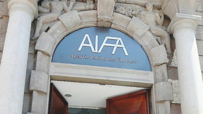 Aifa apre a ‘farmaci innovativi’ grandi affari per Big Pharma. Con il nuovo algoritmo di selezione quadruplicati i prodotti a totale copertura pubblica