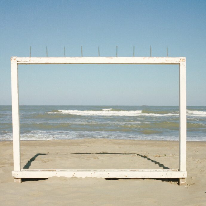 Luigi Ghirri: la metafisica del quotidiano