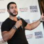 Copertina di Media Usa: “Il progressista Abdul El-Sayed ha vinto le primarie dem in Michigan”