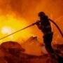Copertina di Ucraina, nuovi raid russi nella notte: 15 morti e 50 feriti. “Nessun missile intercettato per carenza di munizioni”