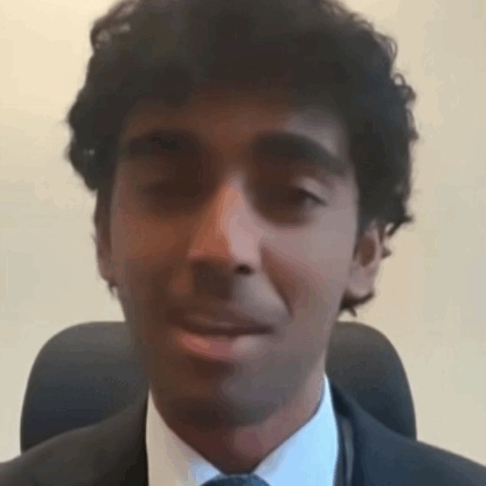 Nathan Thomas è il più giovane docente universitario al mondo, a 18 anni batte un record di tre secoli: “Non penso all’età, ma ad aiutare gli studenti”
