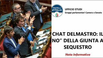 Copertina di Chat Delmastro, il dossier di FdI per negarle ai pm: “Potrebbero esserci conversazioni personali e politiche”
