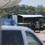 Copertina di Lipsia, droni in aeroporto: uno dei due era “armato”